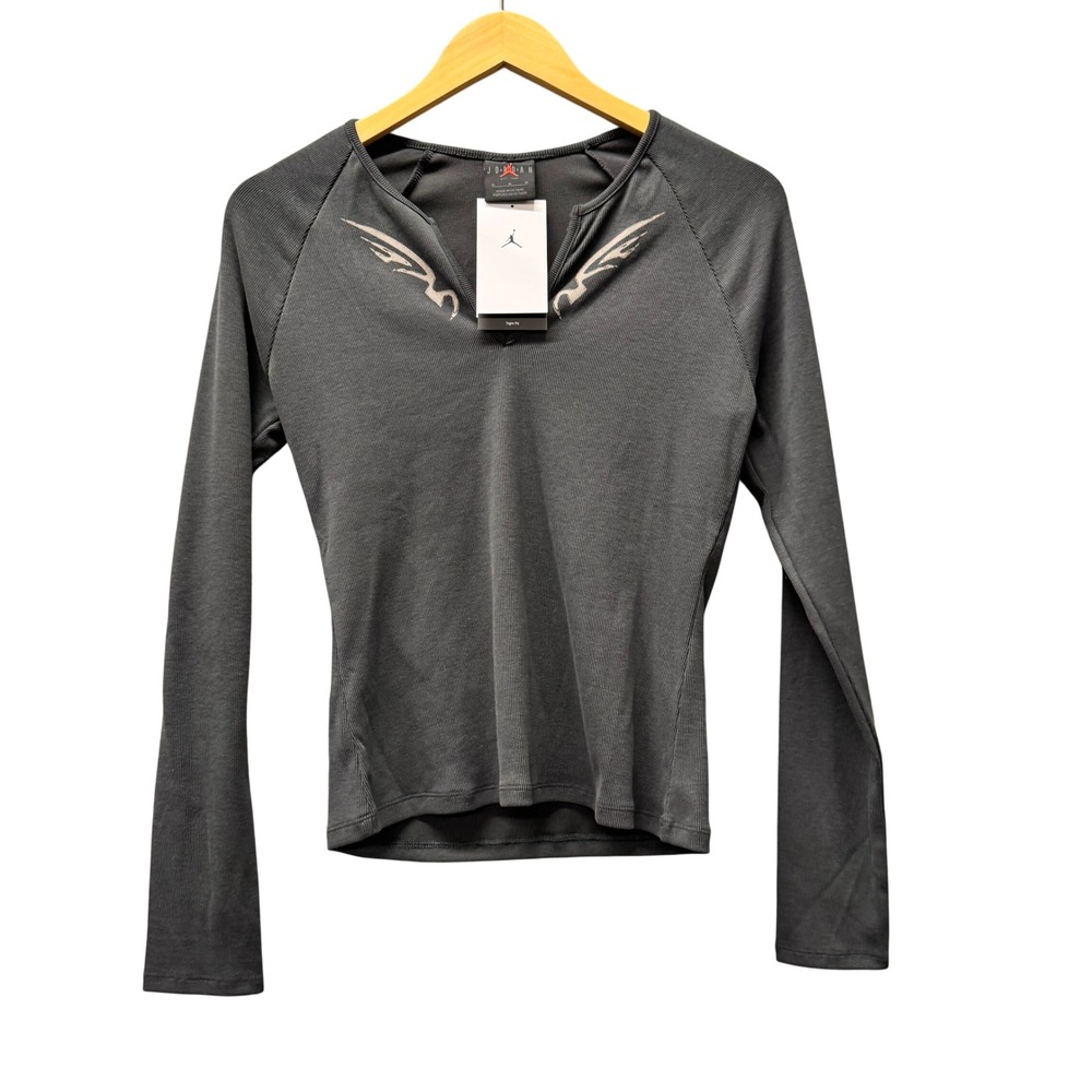 Jordan Long Sleeve Top Womens Medium Flight Graphic Black Nike NEW